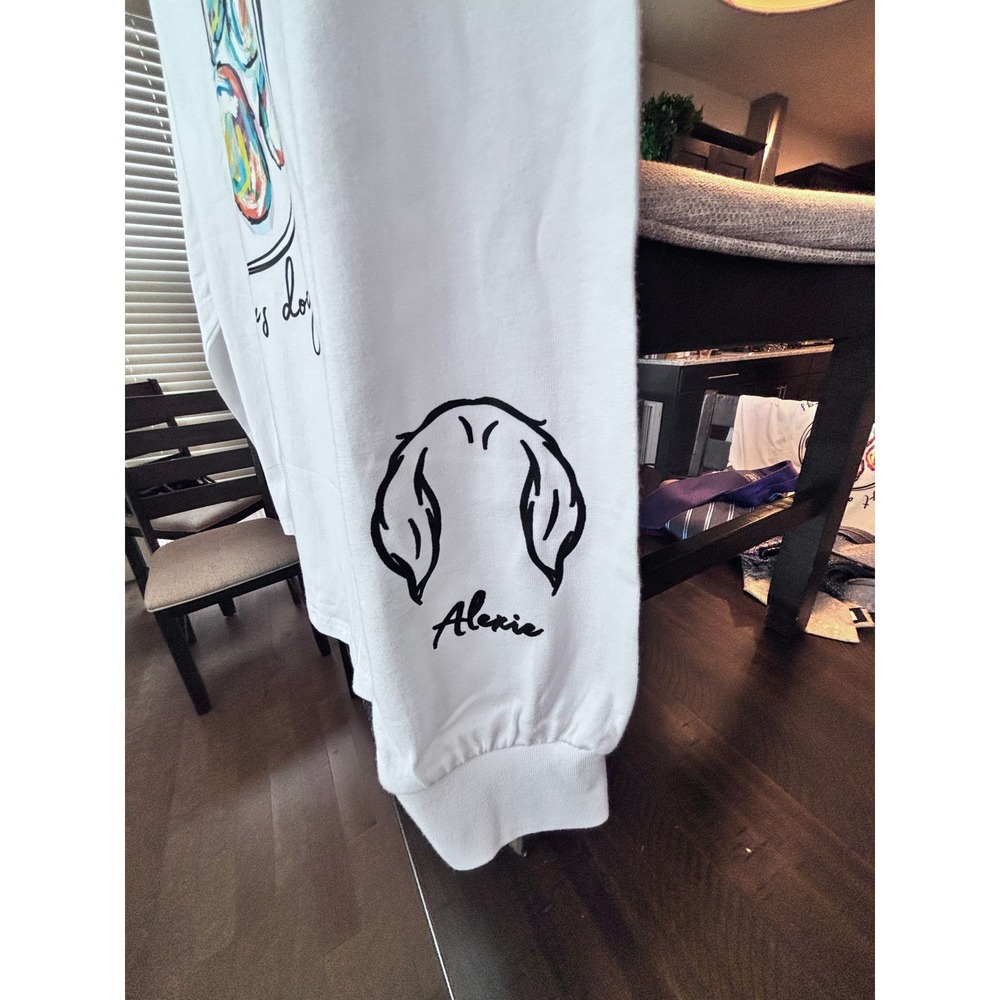 NWOT Make‎ a Dog Smile White Long Sleeve Dog Lover Tee Shirt Medium Paw Print - Picture 3 of 5